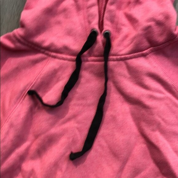 Pink hoodie with pocket - Picture 3 of 6